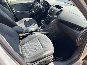 Opel Zafira 2.0 CDTI 121KW, 1. Majitel - 13