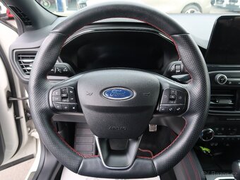Ford Focus 1.5TDCi,88kW,STline,1majČR,DPH - 13