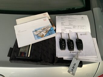 Audi A6 2.4 i  Limuzina Automat - 13