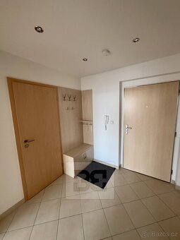 Pronájem bytu 2+kk 45 m2 - ulice Sazovická, ev.č. N08085 - 13