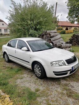 Prodám Škoda superb - 13