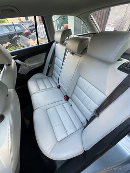 Prodám Škoda Octavia 2.0 TDi 103kw L&K - 13