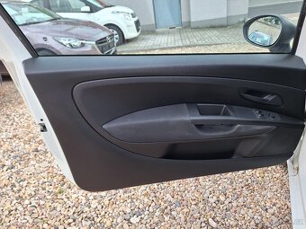 Fiat Grande Punto 1.2i 51KW Klimatizace, Alu kola - 13