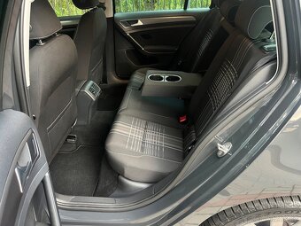 VW GOLF 7 1.2TSI DSG 81KW -EDICE-LOUNGE- 2.MAJITEL-NOVÁ-STK - 13