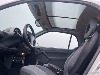 Smart fortwo 0,7 45 kW - automat - 2005 - 13