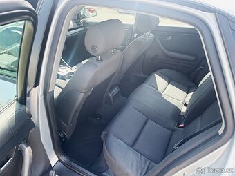 AUDI A4 1.9TDI 96kw AUTOMAT VELKÝ SERVIS 203.000KM TOP - 13