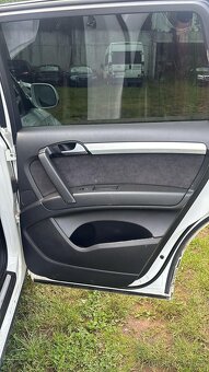 Audi q7 3.0 TDi 180kW CRCA NAC LC9A - 13