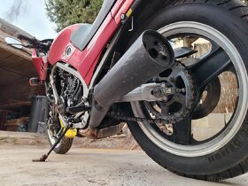 Honda VF 500 Interceptor - 13