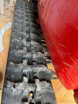 Bagřík KOMATSU PC16R-3HS - 13