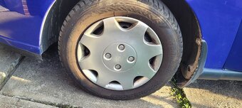Focus 1.6i hatchback - 13