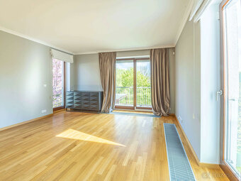 Exkluzivní vila 5+1, 348 m², bazén, sauna, pozemek 996 m², S - 13