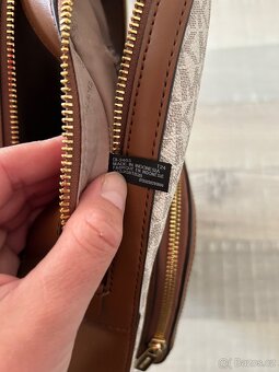 Michael Kors batoh - 13
