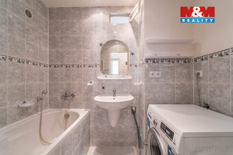 Prodej bytu 3+1, 68 m², Praha 10 - Strašnice, ul. Pod Strání - 13