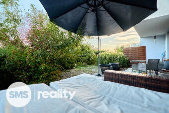 Moderní byt 4+kk s terasou, předzahrádkou a parkováním – Kyb - 13