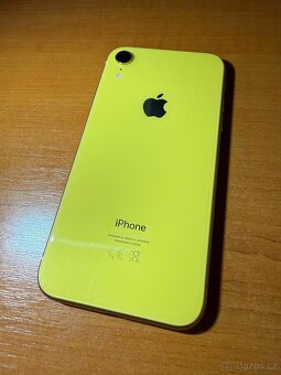 Apple iPhone XR 128GB - 13