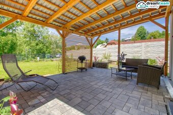 Sympatický bungalov 4+kk s moderním designem - 3 ložnice, te - 13