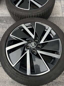 Škoda Vega R18 Octavia 225/45/18 - 13