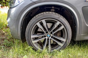 BMW X5 M50d A/T - 13