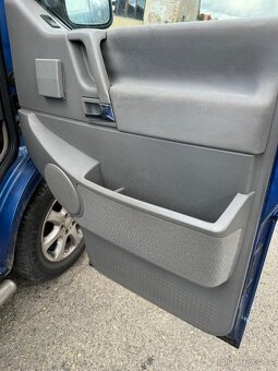 Volkswagen Multivan Atlantis 111kw na nahradni dily - 13