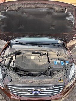 Volvo XC60 D4 2.4D AWD - 13