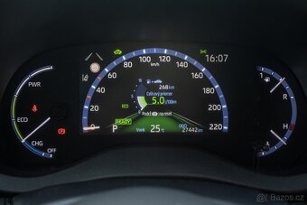 Toyota Yaris Cross 68 kW, automat, hybrid, 2022, 4x4 - 13