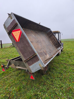 Přívěs za traktor, třístranný sklápěč,nosnost 4-5 tun, návěs - 13