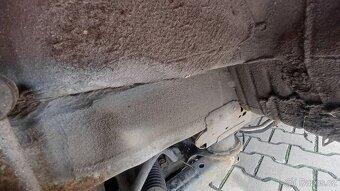 Prodám Ford Transit 2,2 TDCi 92 kw - 13