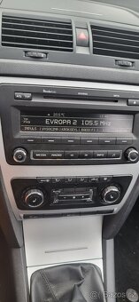 Škoda Octavia combi II 1.8 tsi 118kW Elegance 2010 Tažné-TOP - 13