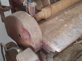 Česačka ovčích kožešin - 13