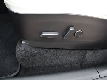 Tesla Model Y Long Range, Dual Motor, rv.2022 - 13