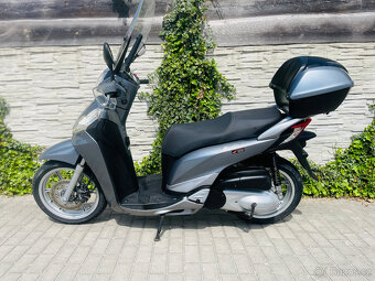 Honda SH 300 i  s ABS City r.v.2013 pouze 6tis km - 13