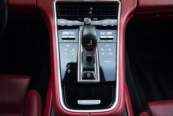 Porsche Panamera Sport Turismo 4 S 2.9, 2018, Approved, DPH - 13