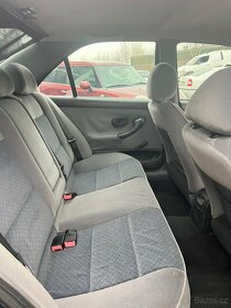 Peugeot 406 2,0HDi - 13