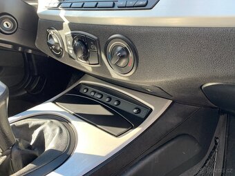 BMW Z4 2,0i - FACELIFT - HEZKÝ STAV - SERV. KNIHA - 13