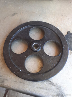 Prodám zbytky z kompresoru jikov112 - 13