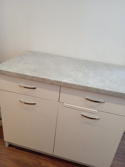 komoda, přídavný pult do kuchyně - 13