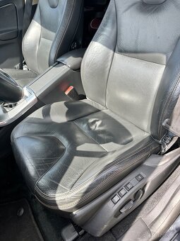 Volvo XC60 - 13