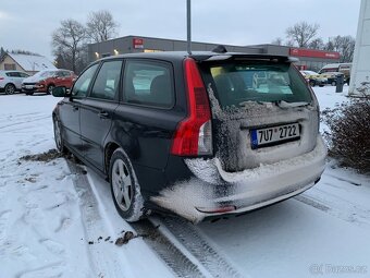 Volvo V50 D3 R-Design - 13