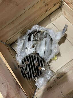 Motor Tachometr filtr karburator. IŽ 49 IŽ 350 - 13
