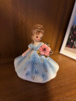 Starožitné nádobí z porcelánu - 13