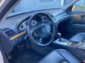 Mercedes-Benz E 270 CDI A Avantgarde, 130 kW - 13