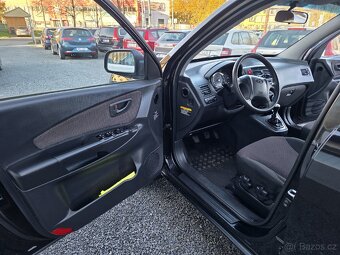 Hyundai Tucson 2.0 CRDI 4WD TZ 60tkm - 13