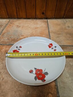 Jídelní souprava - 13