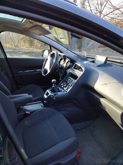 Peugeot 5008 - 13