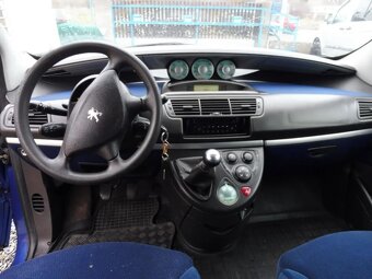 Peugeot 807, 2,2 HDI 1 - 13