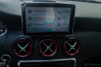 Mercedes-Benz A 45 AMG - 13