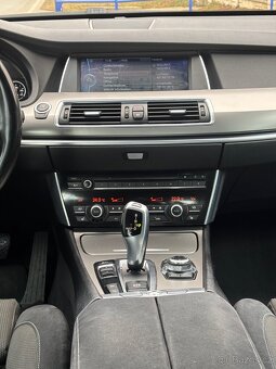 BMW 530 D GT X-drive DPH - 13