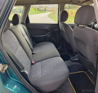 Ford Focus 1.8 TDDI 66KW/90 koní - 13