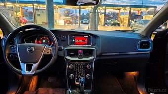 Volvo V40, CC D3 NEZ.TOPENÍ, bez adblue systému - 13