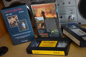 VHS videokazety a nějaká DVD - 13